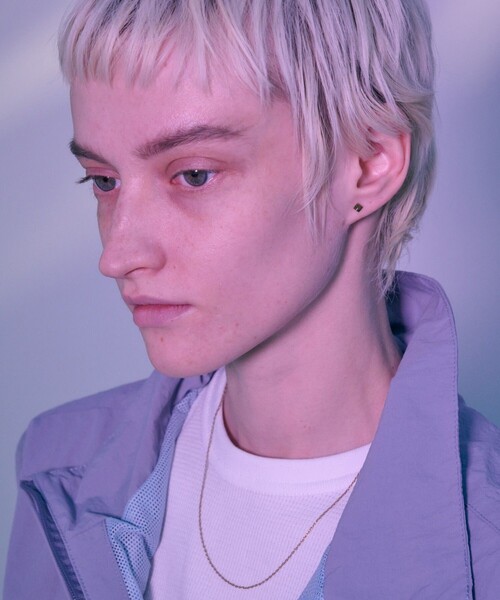 and cloud（アンドクラウド）の「Minimum Square Pierce/Single（ピアス（片耳用）・レディース・ブラック/シルバー/イエローゴールド・FREE）」の15枚目の写真