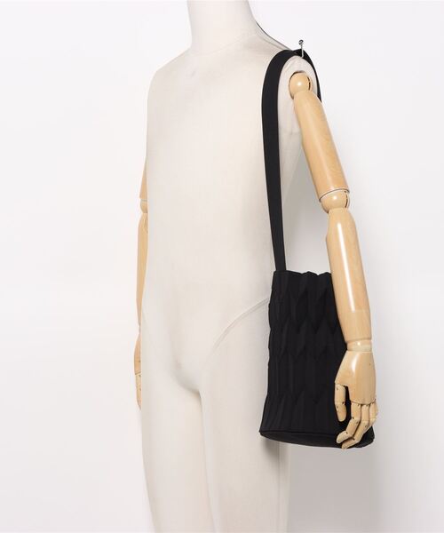 Plantation(プランテーション)の「POTバッグ / バッグ / (O)(トートバッグ・レディース・グリーン/ライトグレー/オフホワイト/ブラック・FREE)」の5枚目の写真