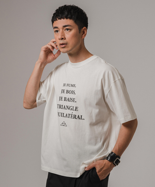 EDIFICE(エディフィス)の「MESSAGE フレンチプリント Tシャツ(Tシャツ/カットソー・メンズ・ブラック系その他/ホワイト/ホワイト系その他/ライトホワイト/ブラック・LARGE/MEDIUM)」の14枚目の写真