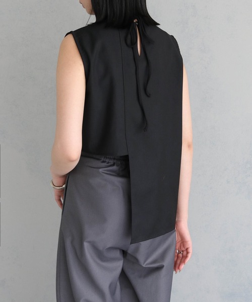 &g'aime（アンジェム）の「【&g'aime】アシメデザインノースリトップス（シャツ/ブラウス・レディース・ブラック/チャコールグレー・FREE）」の8枚目の写真