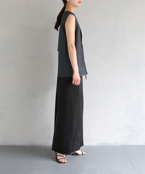 &g'aime（アンジェム）の「【&g'aime】アシメデザインノースリトップス（シャツ/ブラウス・レディース・ブラック/チャコールグレー・FREE）」の18枚目の写真
