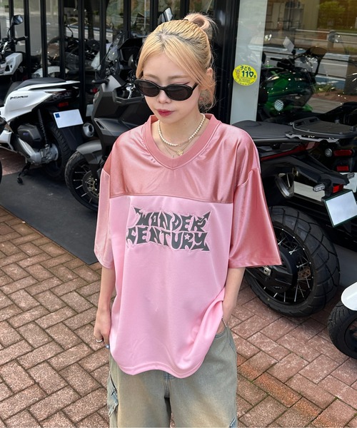 sedacle（セダクル）の「グロッシーユニフォームTEE（Tシャツ/カットソー・メンズ・ピンク/ボルドー/ブラック/シルバー・SMALL/MEDIUM/LARGE）」の3枚目の写真