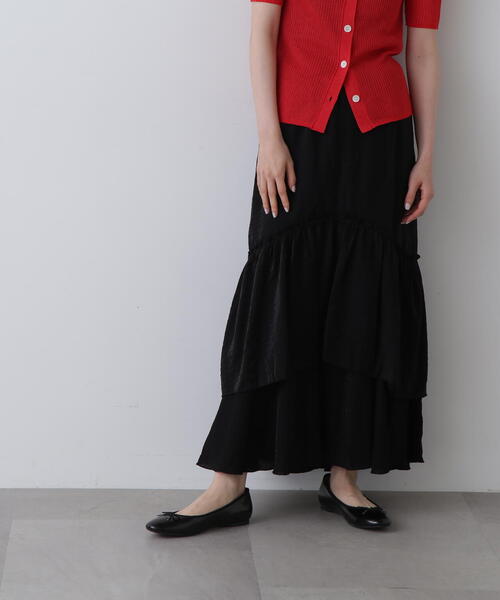 N.（N. Natural Beauty Basic）（エヌエヌナチュラルビューティーベーシック）の「◆ラウンドティアードボリュームスカート（スカート・レディース・ブラック/ホワイト・MEDIUM）」の8枚目の写真