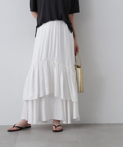 N.（N. Natural Beauty Basic）（エヌエヌナチュラルビューティーベーシック）の「◆ラウンドティアードボリュームスカート（スカート・レディース・ブラック/ホワイト・MEDIUM）」の3枚目の写真