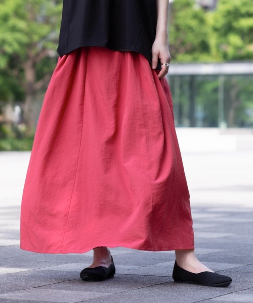 HusHusH（ハッシュアッシュ）の「HusHusH ハッシュアッシュ リラックスマキシスカート（スカート・レディース・ブラック/マジェンタ/キャメル・M/L）」の18枚目の写真