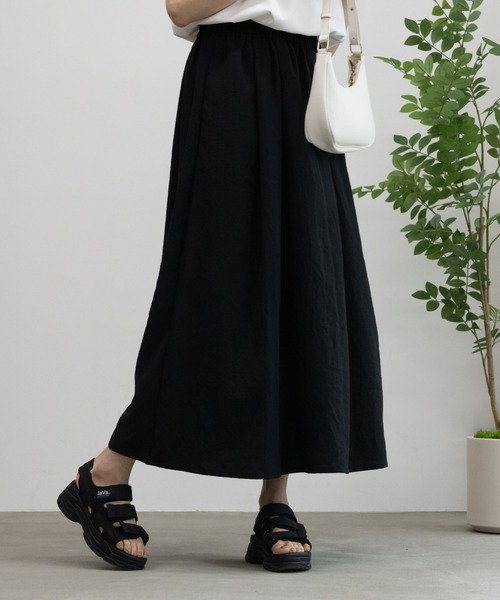 HusHusH（ハッシュアッシュ）の「HusHusH ハッシュアッシュ リラックスマキシスカート（スカート・レディース・ブラック/マジェンタ/キャメル・M/L）」の13枚目の写真