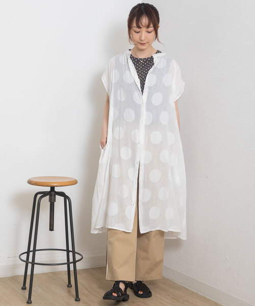 POU DOU DOU（プードゥドゥ）の「＜madeinINDIA＞サークルカットドビーワンピース（ワンピース・レディース・ライトブルー/ブラック/オフホワイト・3）」の7枚目の写真