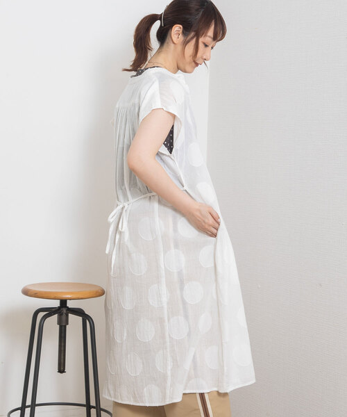 POU DOU DOU（プードゥドゥ）の「＜madeinINDIA＞サークルカットドビーワンピース（ワンピース・レディース・ライトブルー/ブラック/オフホワイト・3）」の8枚目の写真