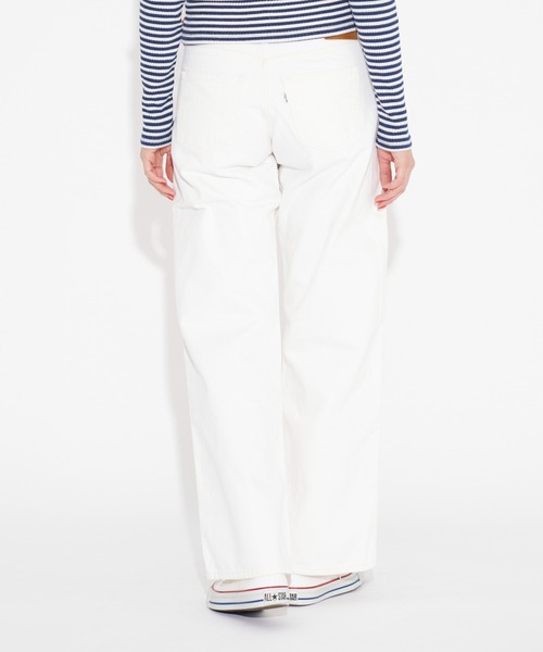 Levi's(リーバイス)の「Levi's/リーバイス LOW LOOSE(デニムパンツ・レディース・ブラウン/ホワイト・23inch/24inch/25inch/26inch/27inch/28inch)」の5枚目の写真