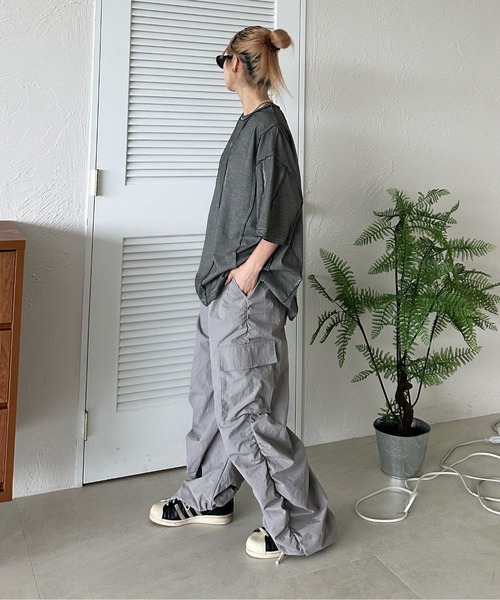 sedacle(セダクル)の「オーバーロック加工TEE(Tシャツ/カットソー・メンズ・ブルー/レッド/ブラック/ベージュ・SMALL/MEDIUM/LARGE)」の18枚目の写真