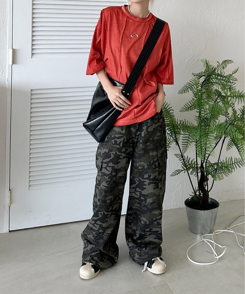 sedacle(セダクル)の「オーバーロック加工TEE(Tシャツ/カットソー・メンズ・ブルー/レッド/ブラック/ベージュ・SMALL/MEDIUM/LARGE)」の11枚目の写真