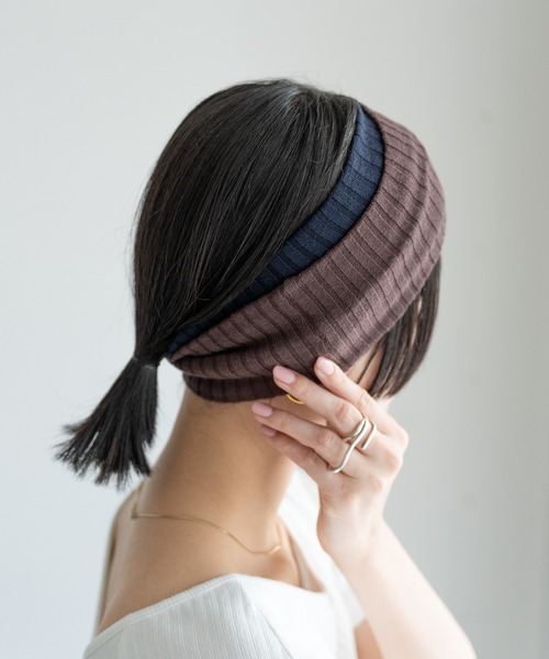 hwyl（ヒュイル）の「【新色追加】リブニットヘアバンド 2カラーセット（ヘアバンド・レディース・ボルドー/グレー/ブラック/ネイビー/ブラウン/オフホワイト/ブラウン系その他/チャコールグレー・FREE）」の6枚目の写真