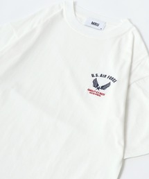 MRU（エムアールユー）の「MRU/エムアールユー ミリタリー/カレッジ ワンポイント刺繍 半袖Tシャツ 大きいサイズ（3L,4L,5L,6L)（Tシャツ/カットソー・メンズ）」