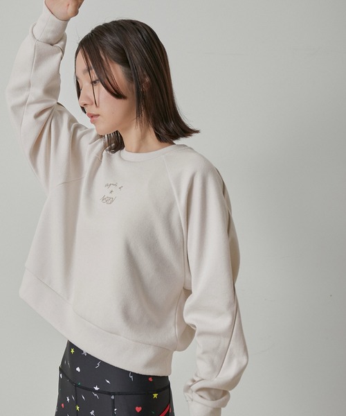 agnes b.（アニエスベー）の「＜WEB限定＞【agnes b.×NERGY】クロップド丈クルーネックプルオーバー（Tシャツ/カットソー・レディース・キナリ/ブラック・FREE）」の13枚目の写真