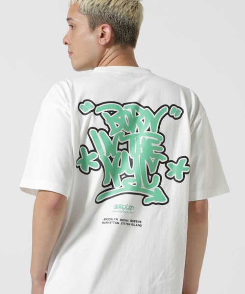 セール】《直営店限定》GRAFFITI T-SHIRT 'BORN IN THE NYC