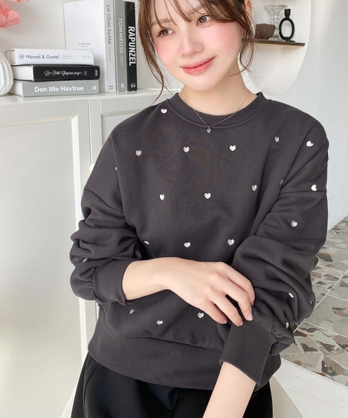 セール】裏起毛ハート刺繍スウェット（スウェット）｜moment+