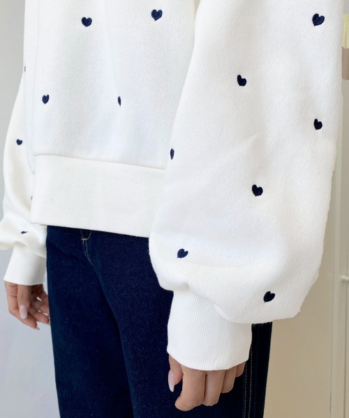 セール】裏起毛ハート刺繍スウェット（スウェット）｜moment+