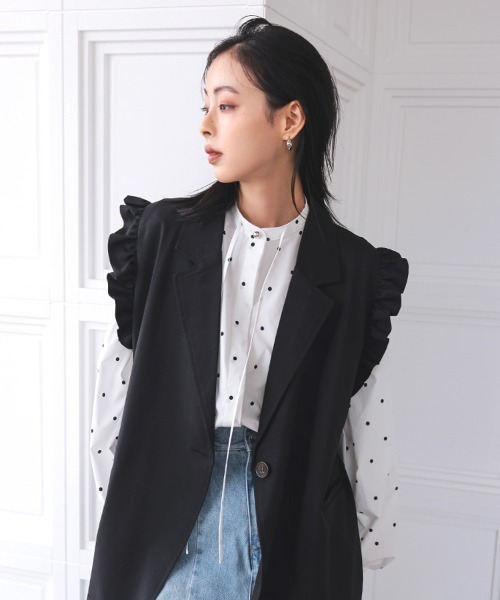 at.(アット)の「【at.】ヌナ ツイストフープピアス(ピアス(両耳用)・レディース・ゴールド/シルバー・FREE)」の7枚目の写真