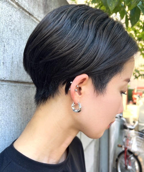 at.(アット)の「【at.】ヌナ ツイストフープピアス(ピアス(両耳用)・レディース・ゴールド/シルバー・FREE)」の8枚目の写真