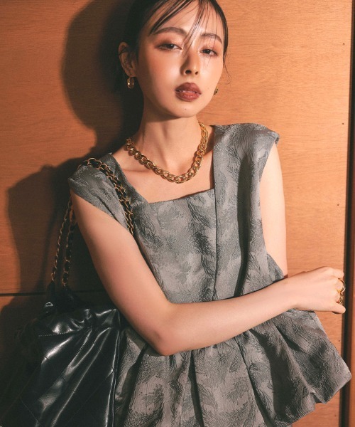 at.(アット)の「【at.】ヌナ ツイストフープピアス(ピアス(両耳用)・レディース・ゴールド/シルバー・FREE)」の14枚目の写真