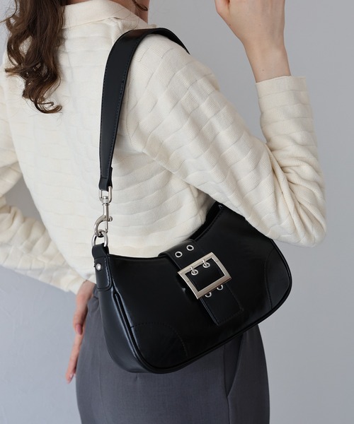 BLUEEAST（ブルーイースト）の「ベルトバックル ワンハンドルバッグ（ハンドバッグ・レディース・ブラック/ブラウン・FREE）」の3枚目の写真