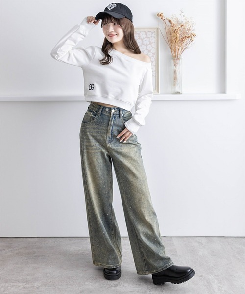 clear（クリア）の「ワンポイント刺繍ワンショルスウェット [大人 カジュアル 着回し力抜群]≪再入荷≫（スウェット・レディース・オフホワイト/ブラック・F）」の14枚目の写真