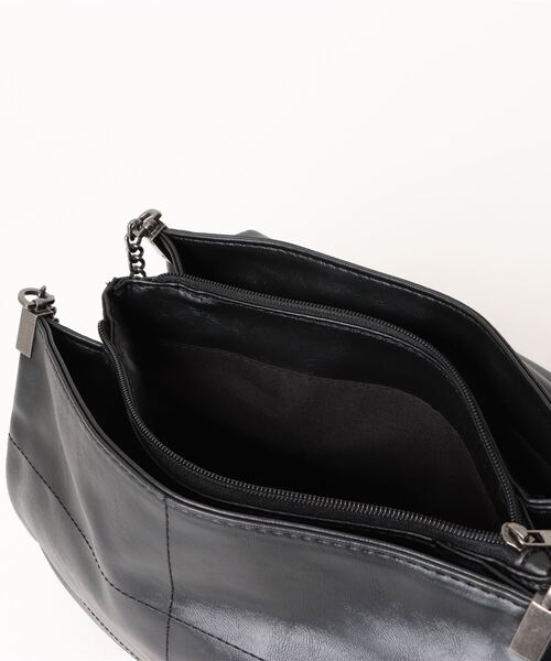 BARELY BLUE（ベアリーブルー）の「【 BARELY BLUE / ベアリーブルー 】 チェーン フラップ ハンドバッグ / ショルダーバッグ（ハンドバッグ・レディース・ブラック/ホワイト・FREE）」の5枚目の写真