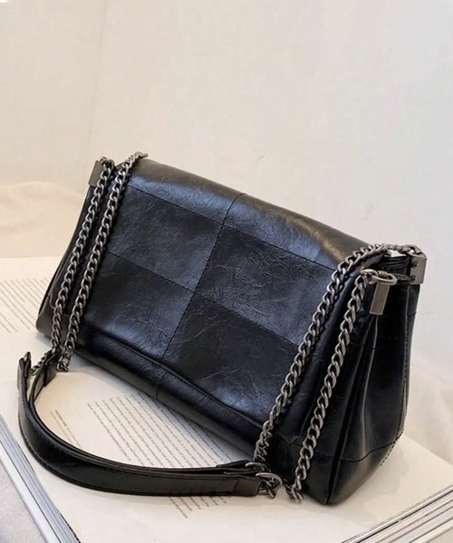 BARELY BLUE（ベアリーブルー）の「【 BARELY BLUE / ベアリーブルー 】 チェーン フラップ ハンドバッグ / ショルダーバッグ（ハンドバッグ・レディース・ブラック/ホワイト・FREE）」の7枚目の写真