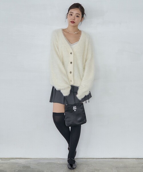 PUBLUX（パブリュクス）の「MARY QUANT × PUBLUX/マリークワント 刺繍 ロゴ サテン ミニトートバッグ　限定展開（トートバッグ・レディース・グリーン/ラベンダー/ブラック・ONE SIZE）」の13枚目の写真