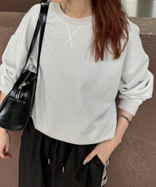 ISOOK(アイスー)の「【ISOOK / アイスー】ラメスウェット / 裏毛 ラメトップス プルオーバー 春服 春トップス ZOZOTOWN限定(スウェット・レディース・ブラック/グレー/ホワイト・FREE)」の14枚目の写真