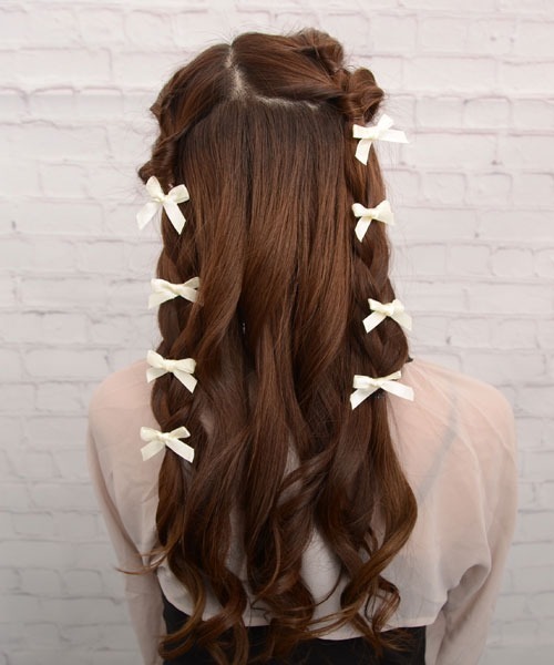 Simone Rocha ミニフラワーヘアクリップ アシッドグリーン CEMO NEMO ヘアクリップ メタル フラワー ミニヘアクリップ 3
