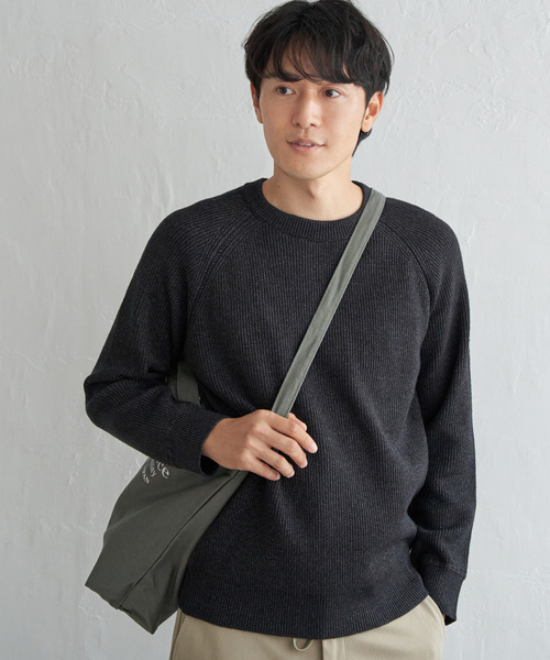 ikka(イッカ)の「ウォッシャブル畦クルーネックニット(ニット/セーター・メンズ・チャコールグレー/ブルー/ネイビー/ベージュ・M/L/XL/S)」の6枚目の写真