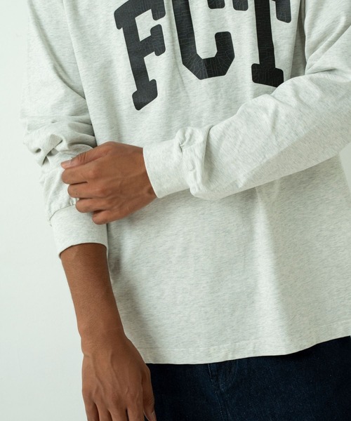 FCTY.(エフシーティーワイ)の「logo long sleeve tee / FCTY.ビッグロゴプリントロンT(Tシャツ/カットソー・メンズ・ライトブルー/ブラック/グレー・MEDIUM/LARGE)」の14枚目の写真