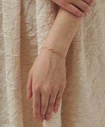 ciite'(V[e)simple wave bracelet / Vv EF[u uXbg(uXbg)