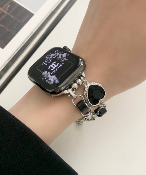 LUON(ルオン)の「LUON / Apple Watch Band / ハート スター メタル ブラック アップルウォッチ バンド(デジタル腕時計・レディース・ブラック系1/シルバー/ブラック系2・B/A)」の7枚目の写真