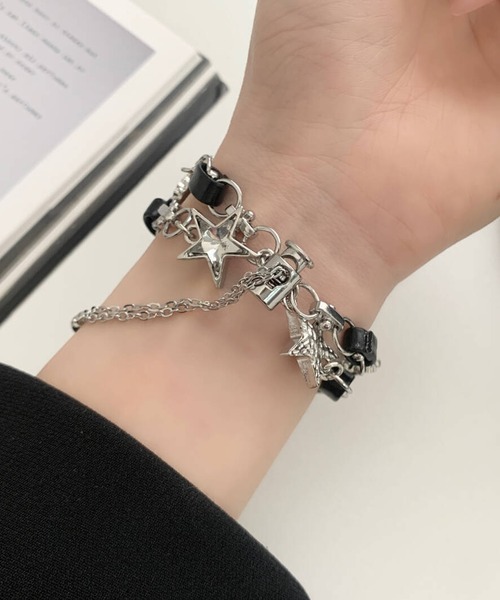 LUON(ルオン)の「LUON / Apple Watch Band / ハート スター メタル ブラック アップルウォッチ バンド(デジタル腕時計・レディース・ブラック系1/シルバー/ブラック系2・B/A)」の9枚目の写真