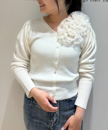 新品★アプワイザーリッシェ コサージュ付ニットプルオーバー　ジャスグリッティー 新品☆アプワイザーリッシェ コサージュ付ニットプルオーバー ジャス