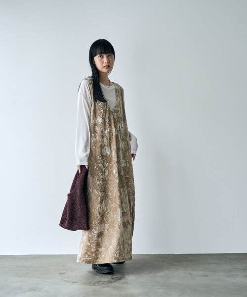 coen（コーエン）の「クラッシュベロアVネックジャンスカ（ジャンパースカート・レディース・ブラック/ベージュ・M/L）」の21枚目の写真