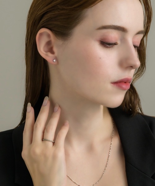 muku(ムク)の「PIERCE / HOSHI(ピアス(両耳用)・レディース・ゴールド/シルバー・FREE)」の9枚目の写真