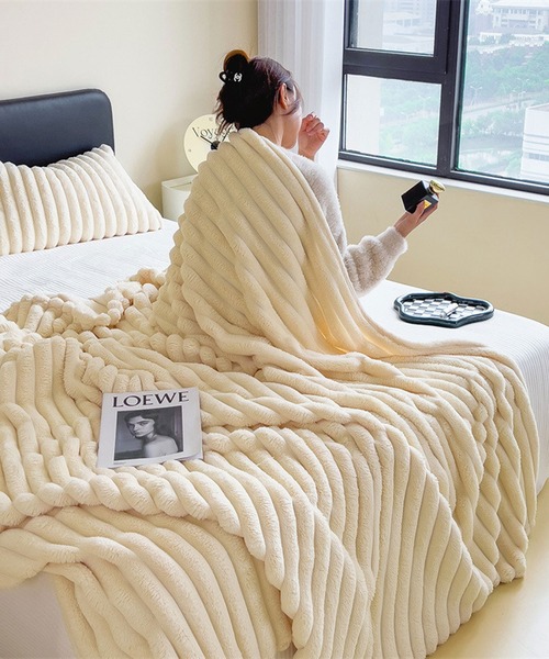 VIBGYOR（ヴィブジョー）の「【 somni / ソニ 】掛け布団   ブランケット（ブランケット・レディース・テラコッタ/グリーン/ピンク/ダークグレー/パープル/イエロー/グレー/ブルー/アイボリー/ライトベージュ・FREE）」の2枚目の写真