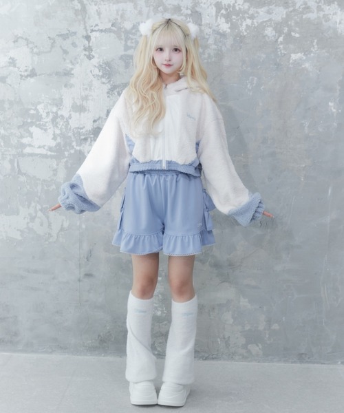 Whinny(ホワイニー)の「Whinny/雪の子のこのこ♪(ブルゾン・レディース・サックスブルー/ブラック/ホワイト・FREE)」の12枚目の写真