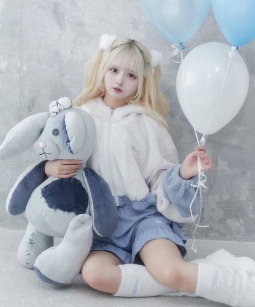 Whinny(ホワイニー)の「Whinny/雪の子のこのこ♪(ブルゾン・レディース・サックスブルー/ブラック/ホワイト・FREE)」の15枚目の写真