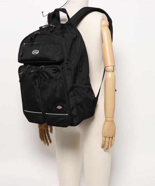 Dickies(ディッキーズ)の「【Dickies】CIRCLE LOGO PATCH BACKPACK / ディッキーズ サークルロゴ刺繍 パッチ バックパック(バックパック/リュック・メンズ・レッド/オフホワイト/ブルー/ブラック・FREE)」の11枚目の写真