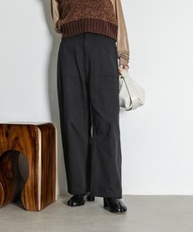 en CAnAF（エンカナフ）の「ベイカー ツイル パンツ（カーゴパンツ）」