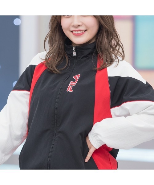 FILA（フィラ）の「ウインドジャケット（ナイロンジャケット・メンズ・ブルー/ブラック/ネイビー・M/L/LL）」の7枚目の写真