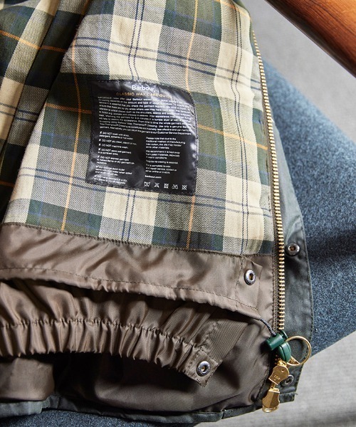 Kinetics（キネティクス）の「Barbour OS Beaufort Wax Jacket（バブアー トランスポート ワックス コットン ショート ブルゾン）（ブルゾン・メンズ・グリーン・40/42/44/34/36/38）」の8枚目の写真