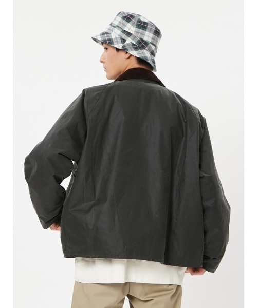 Kinetics（キネティクス）の「Barbour OS Beaufort Wax Jacket（バブアー トランスポート ワックス コットン ショート ブルゾン）（ブルゾン・メンズ・グリーン・40/42/44/34/36/38）」の11枚目の写真