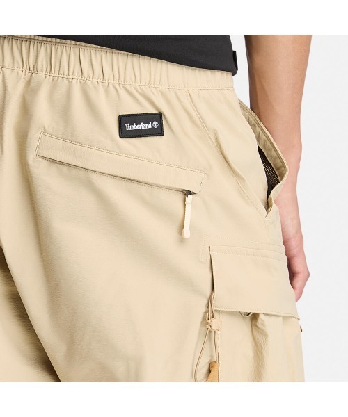 Timberland(ティンバーランド)の「メンズ モビ フレックス テック クイックドライ ストレッチ パンツ(その他パンツ・メンズ・ダークベージュ・XX-LARGE/X-LARGE/SMALL/MEDIUM/LARGE)」の3枚目の写真