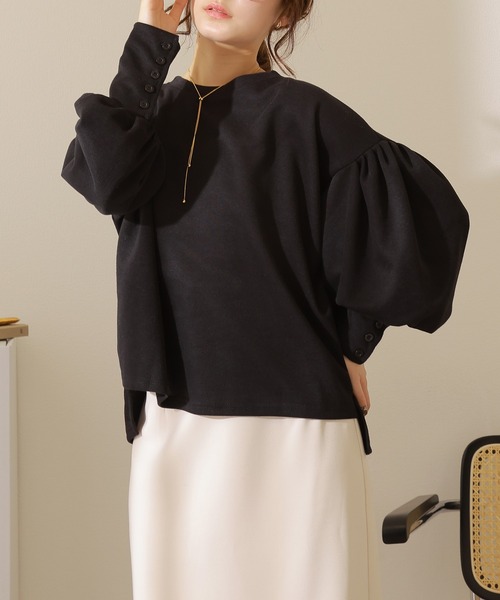 LAULEN(ローレン)の「long cuff volume sleeve pullover /ロングカフス ボリュームスリーブ ニット(Tシャツ/カットソー・レディース・ブラック/アイボリー・FREE)」の3枚目の写真
