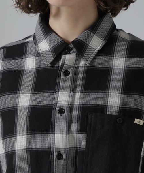 AVIREX(アヴィレックス)の「WAFFLE OMBRE CHECK DETACHABLE SHIRTS/ワッフルオンブレチェック デタッチャブルシャツ(シャツ/ブラウス・レディース・ブラック/ライトブルー・F)」の7枚目の写真